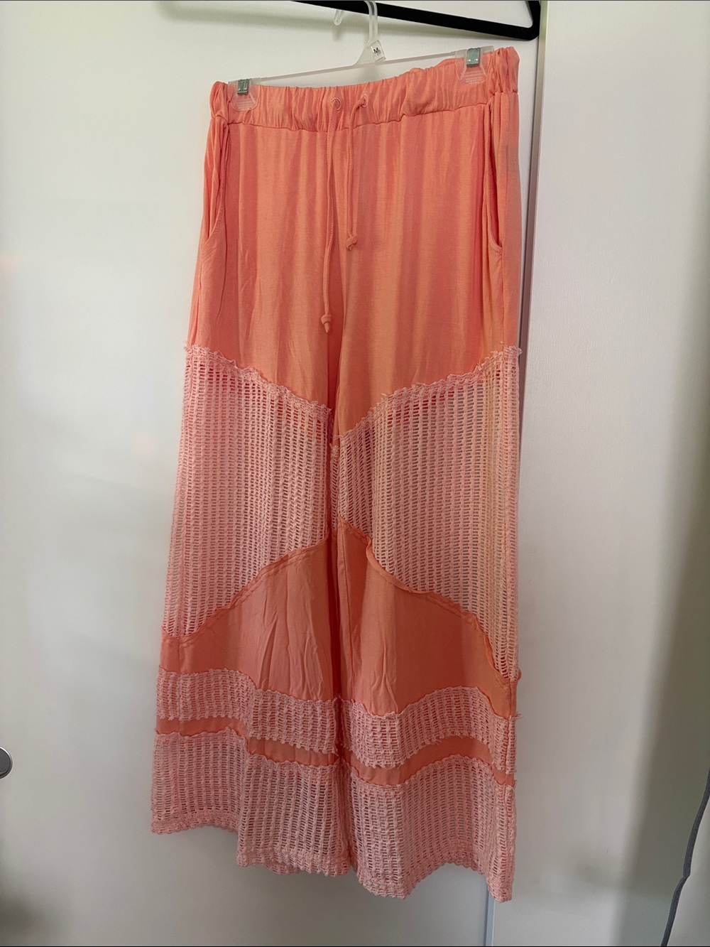 POL NWOT Women’s Medium Peach Orange Boho Crochet-Panel Wide Leg Pants